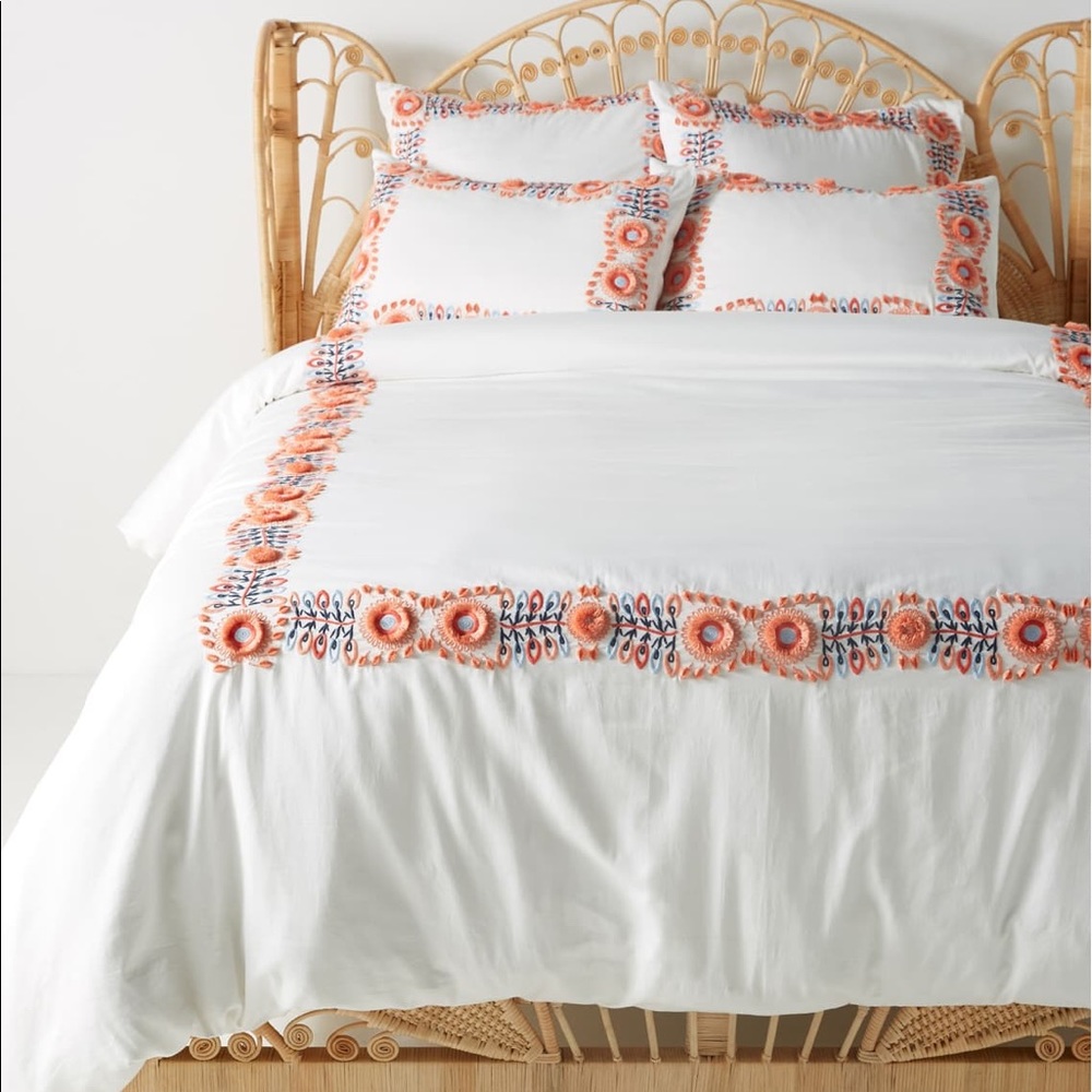 Anthropologie Petunia Duvet Cover -Queen and shams
